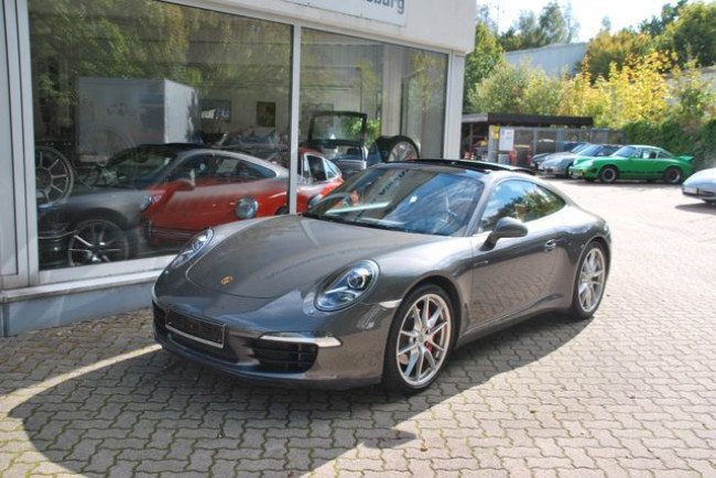 PORSCHE 991 CARRERA S - 2. HAND